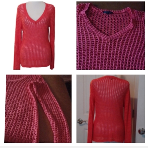 💙🌺For Cynthia V-Neck Sweater with Ribbed Knit - Picture 1 of 13